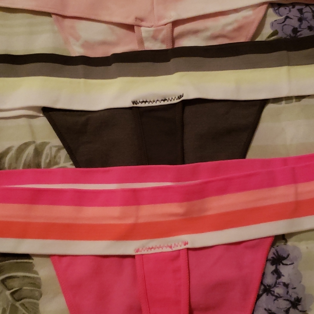 Pink Victoria secret woman thong - Picture 4 of 5